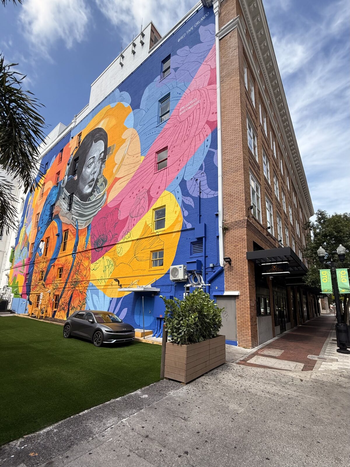 Downtown Orlando Blooms with Bold New Mural: 