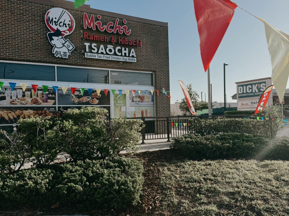 Michi Ramen & Hibachi Opens in Former Noodles & Company on Colonial