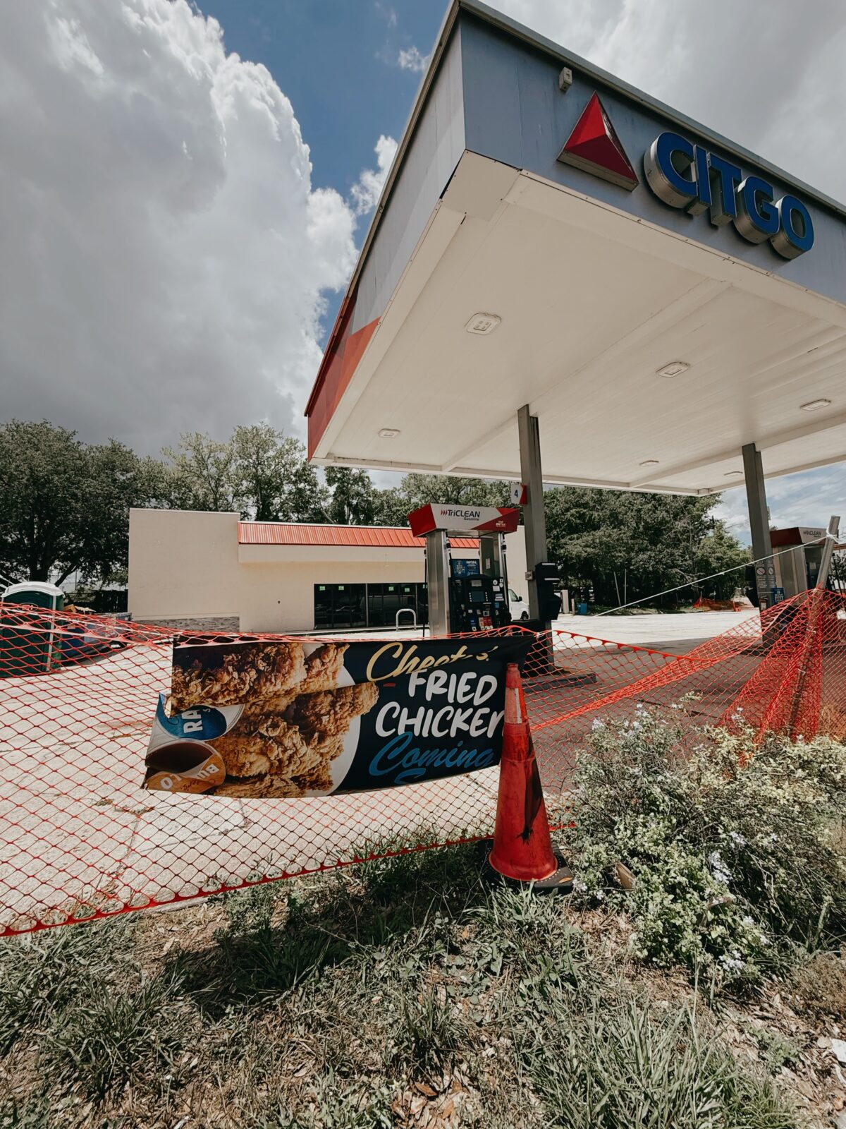 Chester's Chicken is Frying Up Plans for Old College Park Citgo